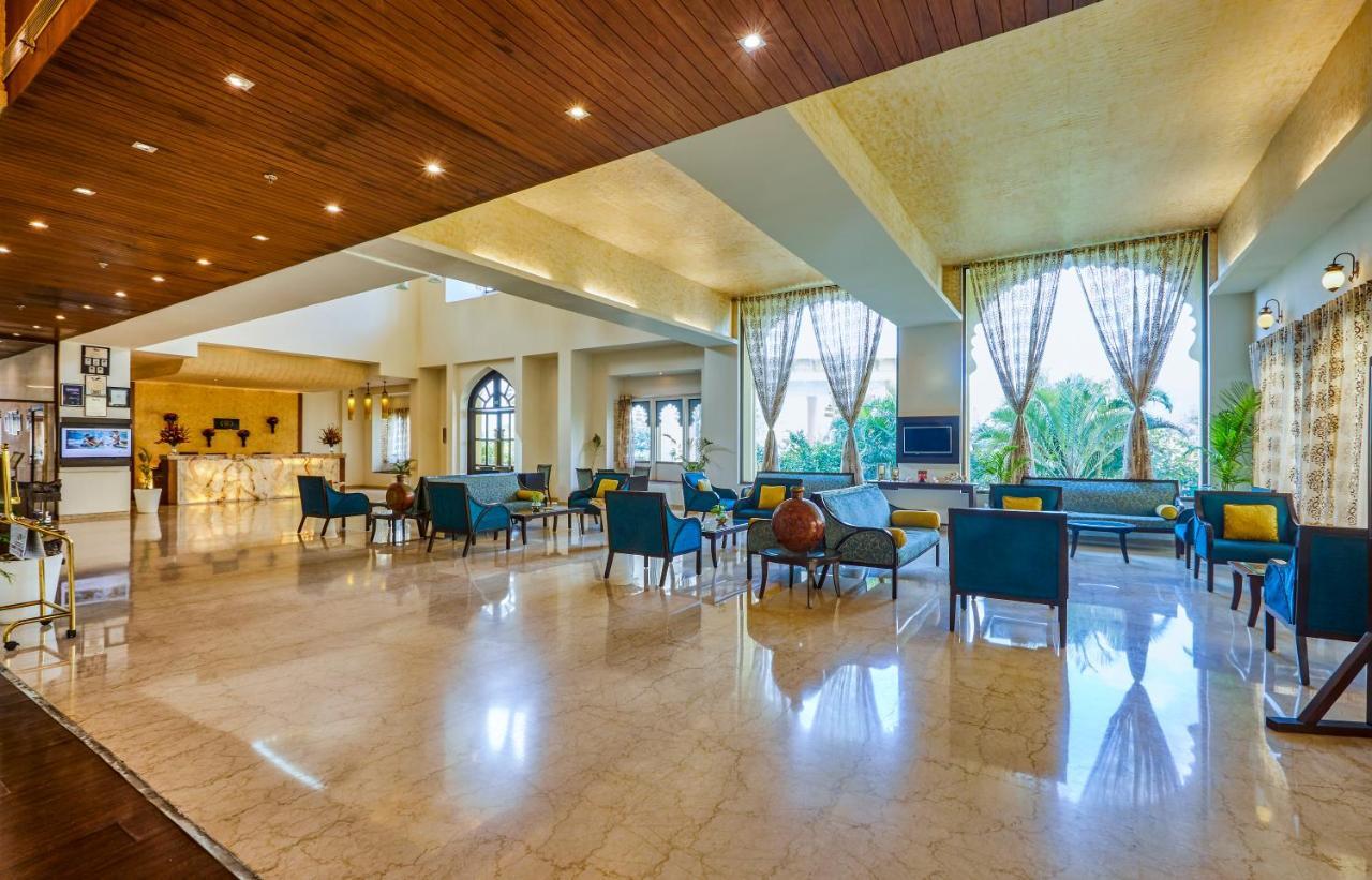 Hotel Club Mahindra Udaipur Exterior foto